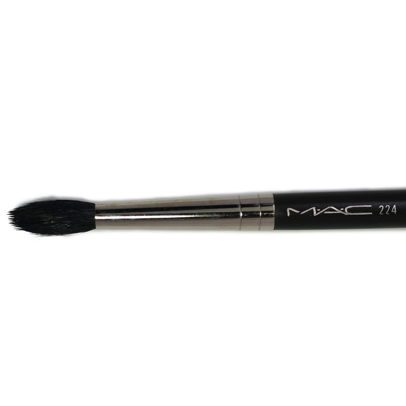 MAC Eye Brush 224 #1