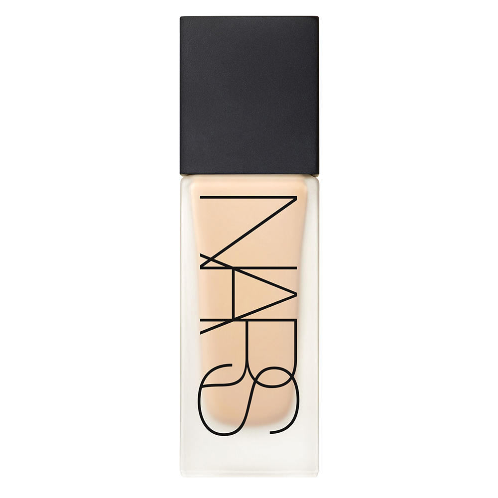 NARS All Day Luminous Weightless Foundation Medium2 Santa Fe