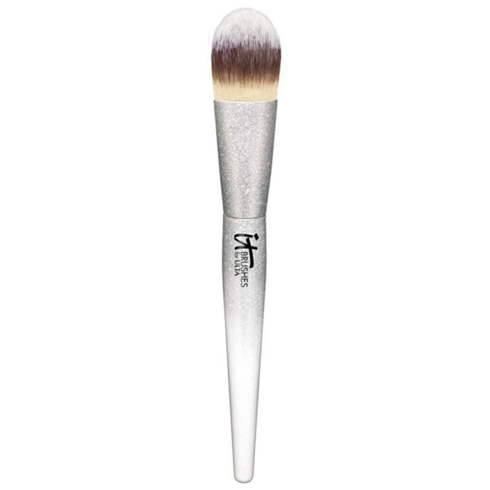 IT Cosmetics Radiant Foundation Brush