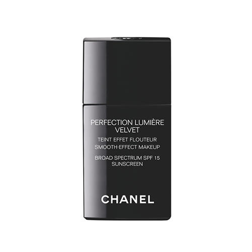 Chanel Perfection Lumiere Velvet Foundation Beige 10