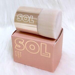 SOL Body Kabuki Brush