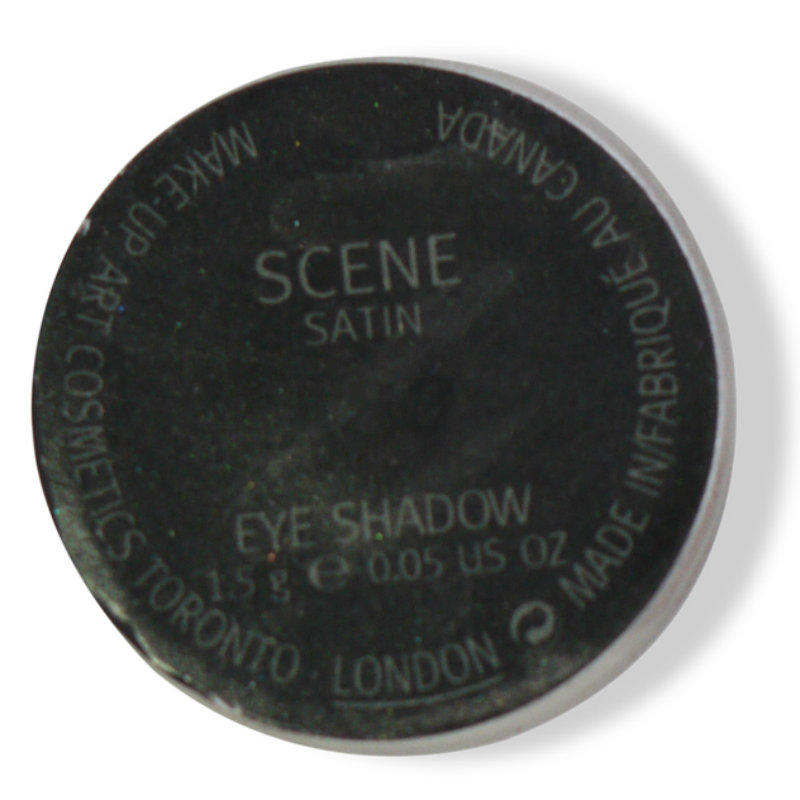 MAC Eyeshadow Refill Scene #1