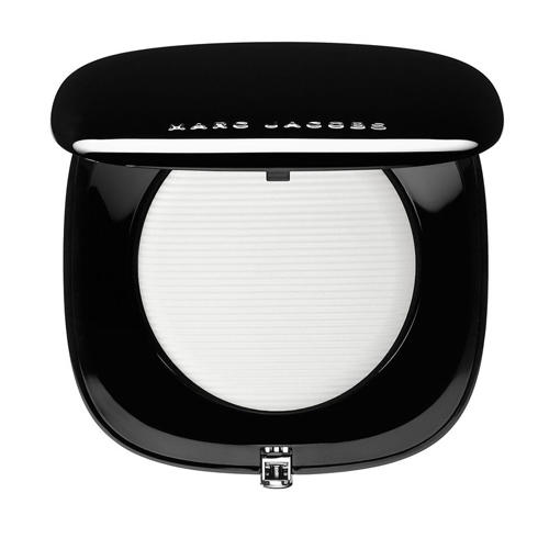 Marc Jacobs Perfection Powder 100 Finish Line
