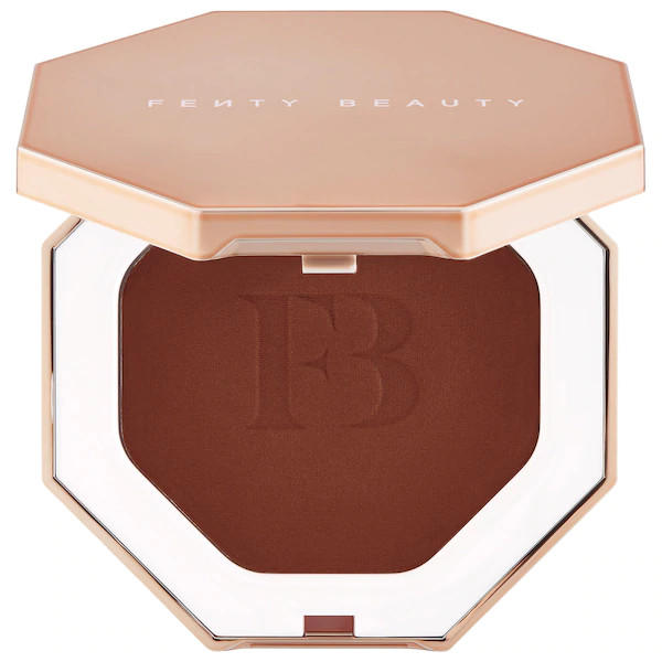 Fenty Beauty Sun Stalk'r Instant Warmth Bronzer Mocha Mami