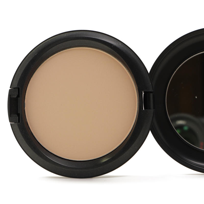 MAC Studio Careblend Pressed Powder Medium #1