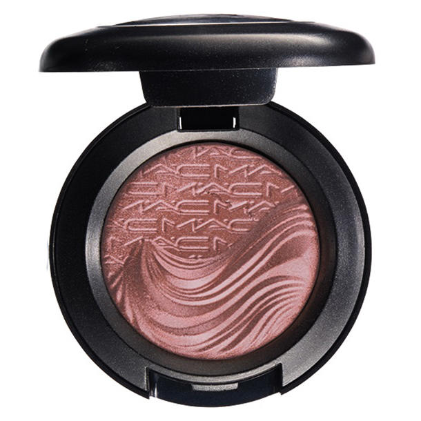 MAC Extra Dimension Eyeshadow Amorous Alloy