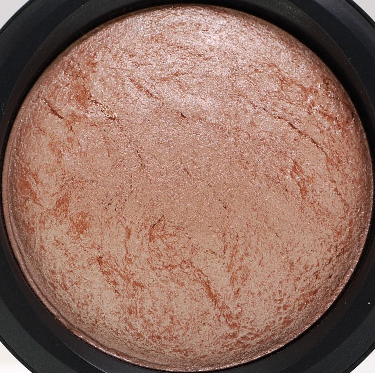 MAC Mineralize Skinfinish Shimpagne #2