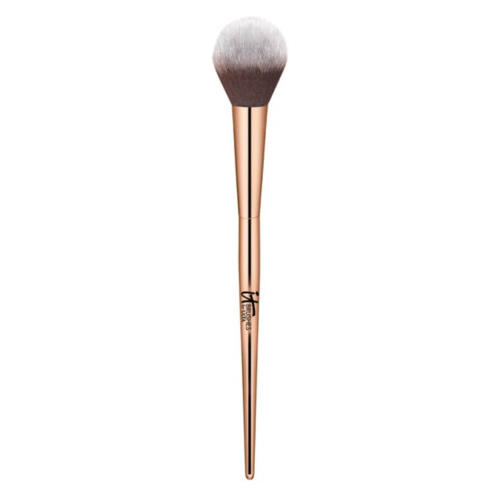 IT Cosmetics Your Desert Island Must-Haves Highlight Brush