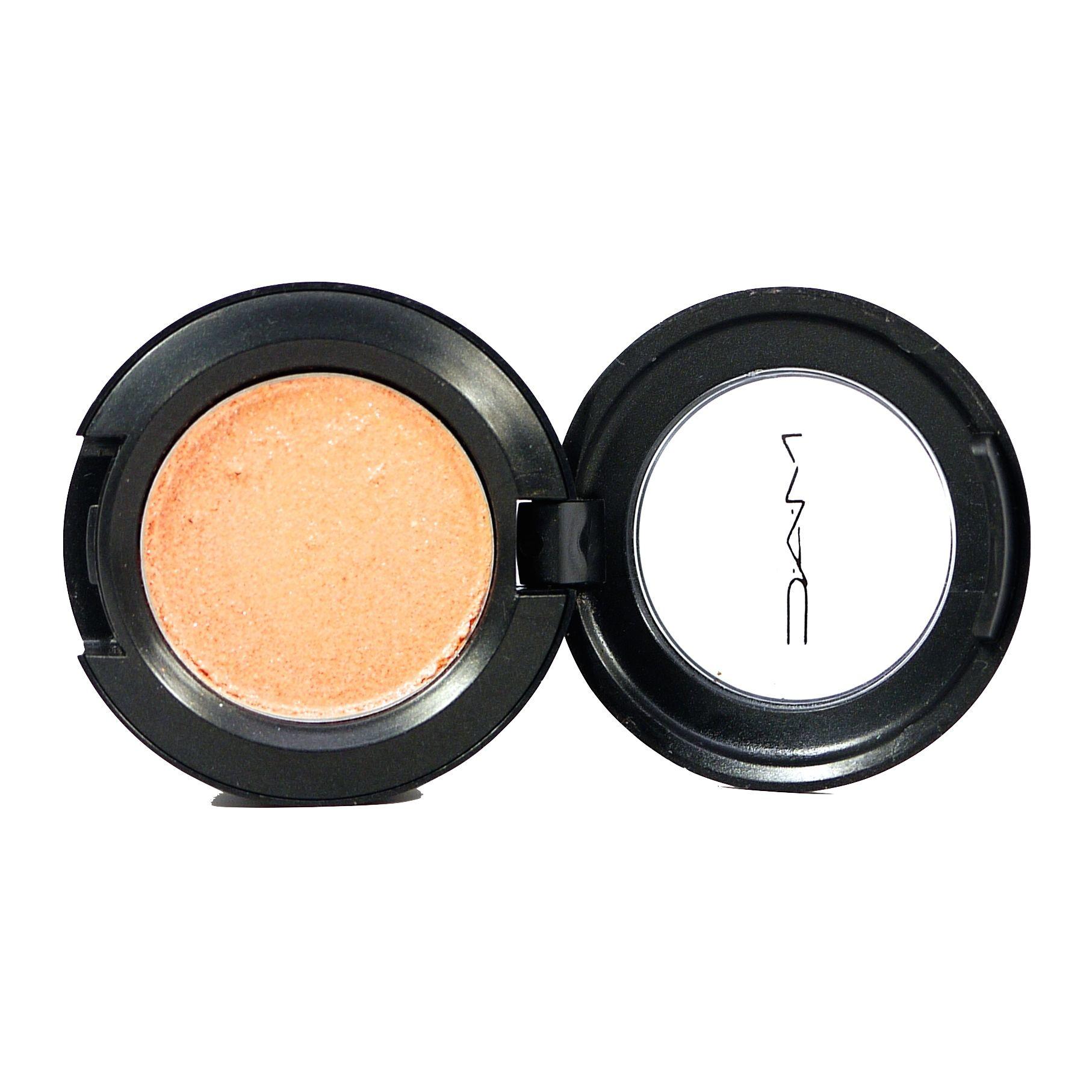 MAC Eyeshadow Love-Bud #0