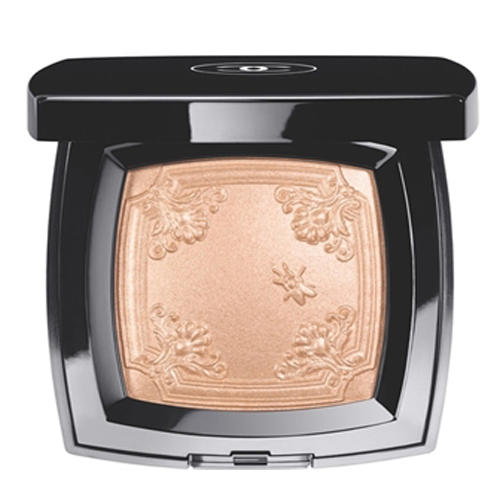 Chanel Mouche De Beaute Illuminating Powder 
