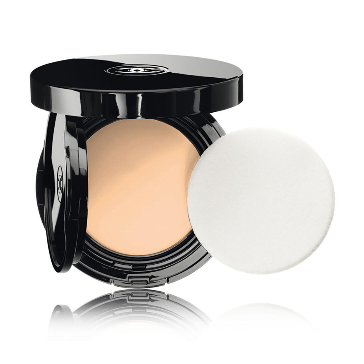 Chanel Vitalumiere Aqua Cream Compact SPF 15 Beige 10