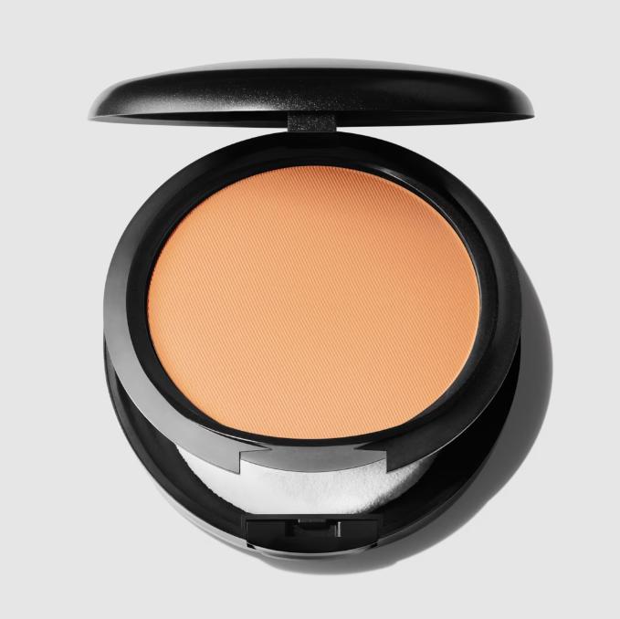 MAC Studio Fix Powder Plus Foundation NC50