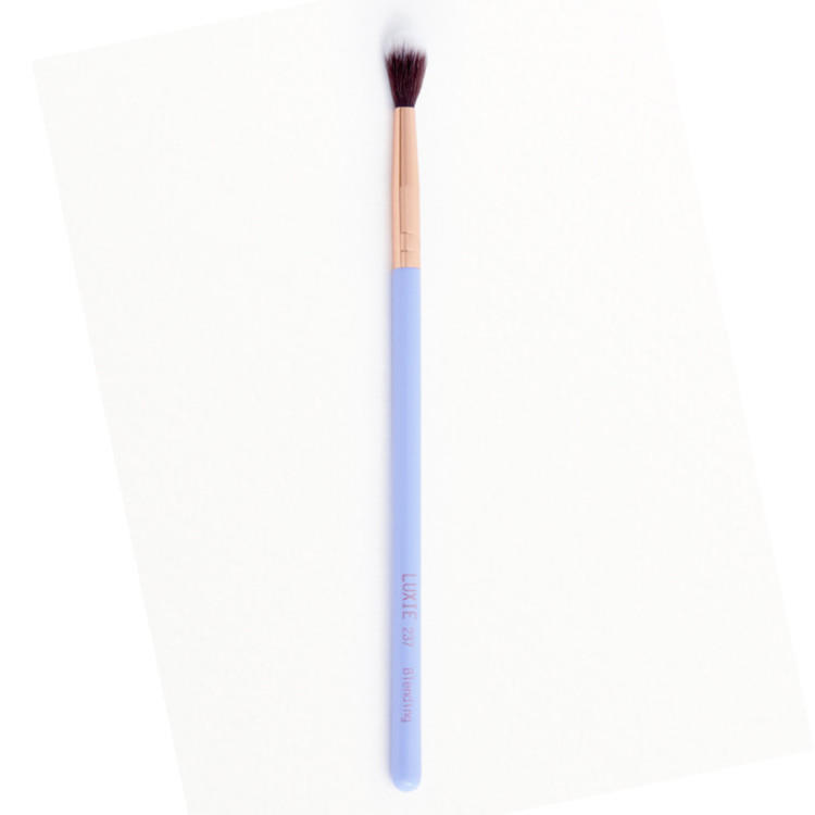 Luxie Blending Brush 237 #0
