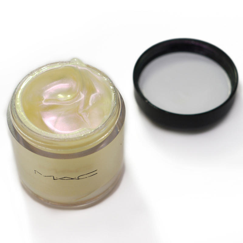 MAC Allover Gloss Astonish #1