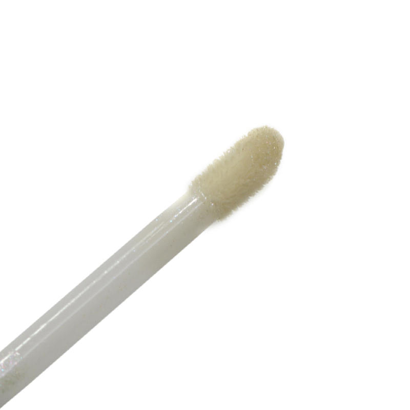 MAC Lipglass Snowscene #1