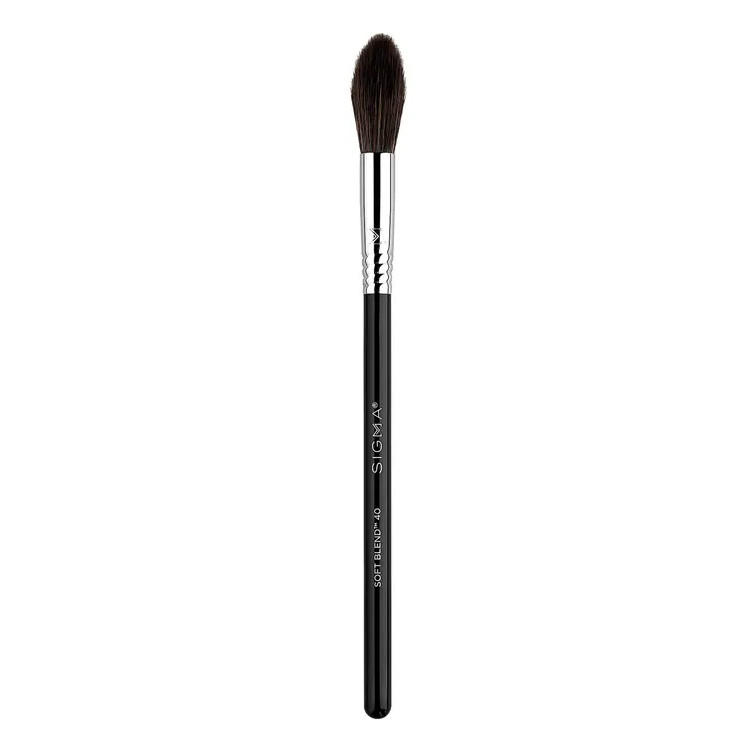 Sigma Beauty Soft-Blend Brush 40