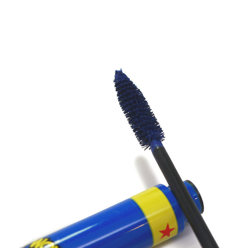 MAC Opulash Themyscira Wonder Woman Collection #1