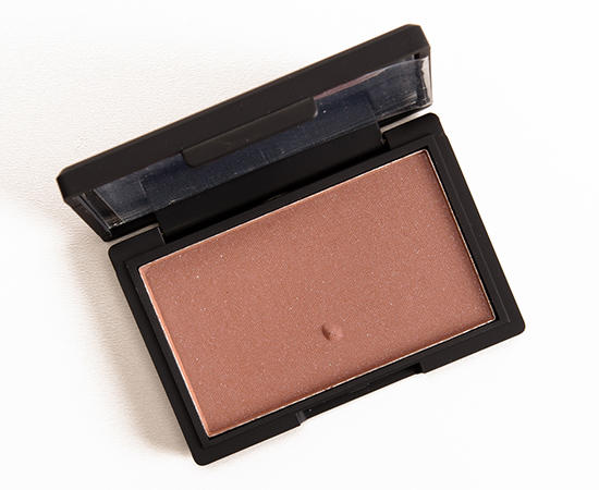 Sleek MakeUP Blush Show Down