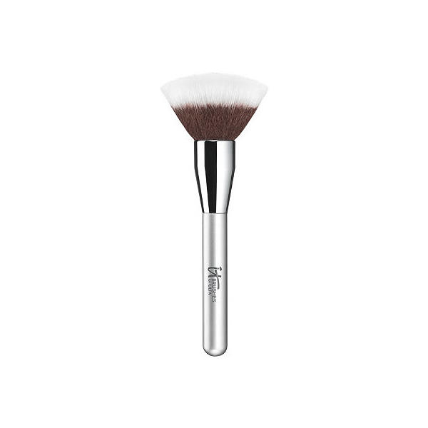 repeat-IT Cosmetics Airbrush Blurring Powder Brush 126