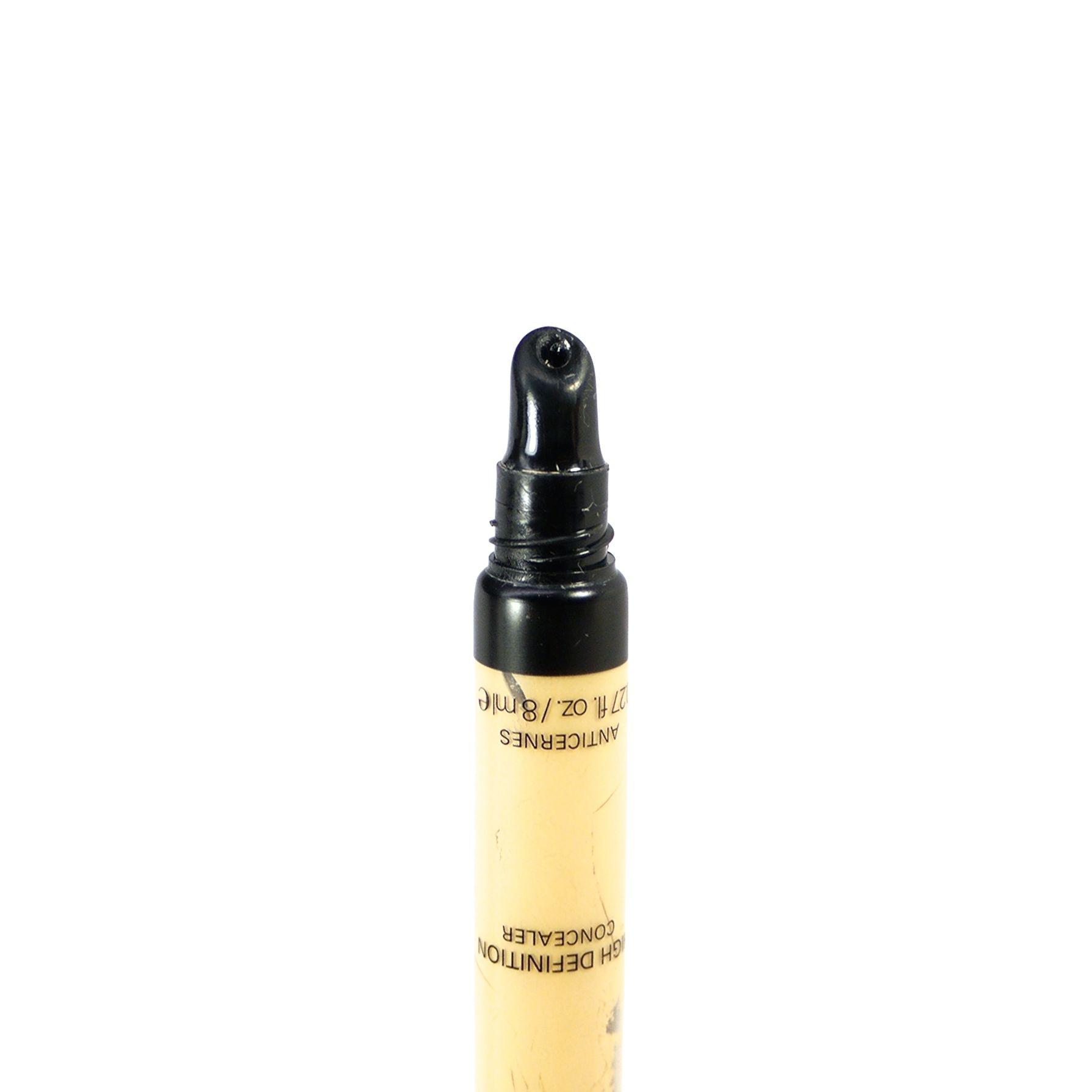 Smashbox High Definition Concealer Light #1