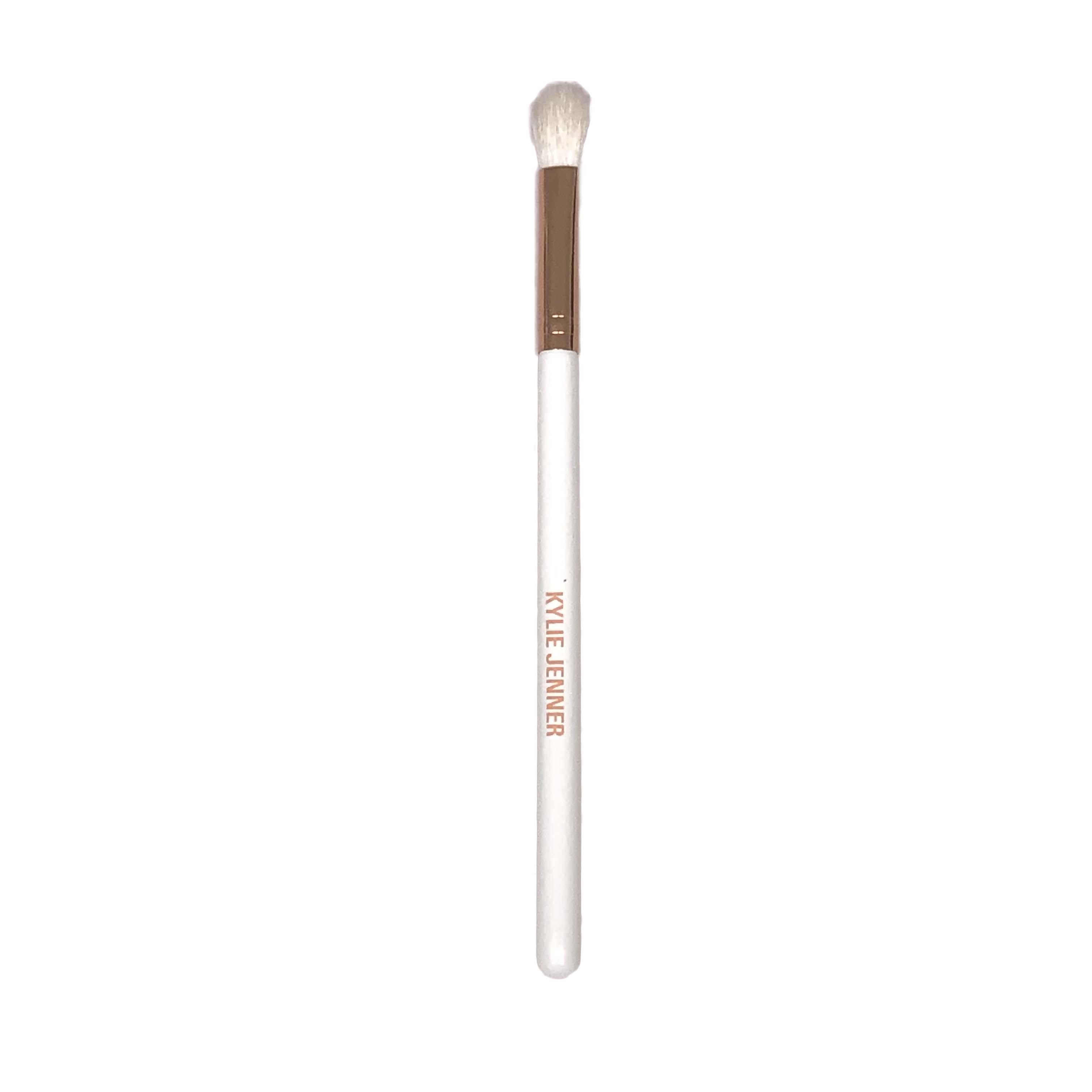 KYLIE Cosmetics Fluffy Eye Brush White