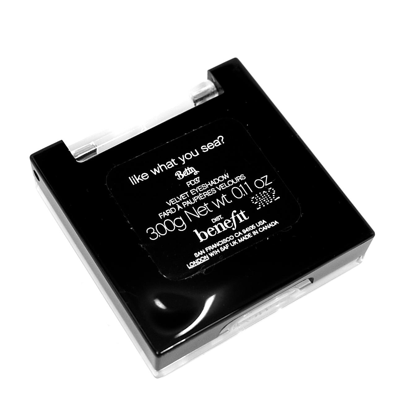 Benefit Velvet Eyeshadow Like What You Sea? #2
