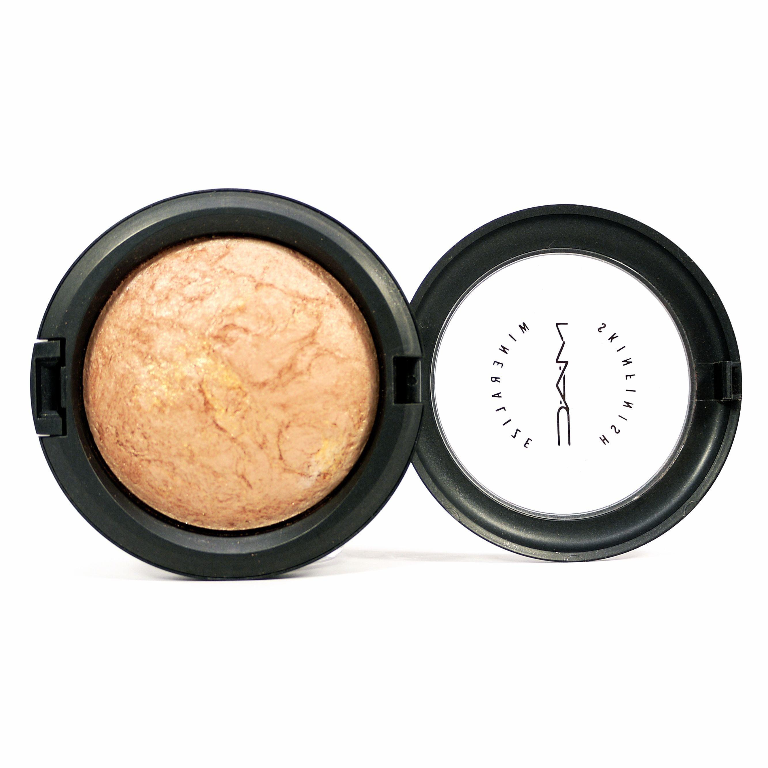 MAC Mineralize Skinfinish Global Glow #1