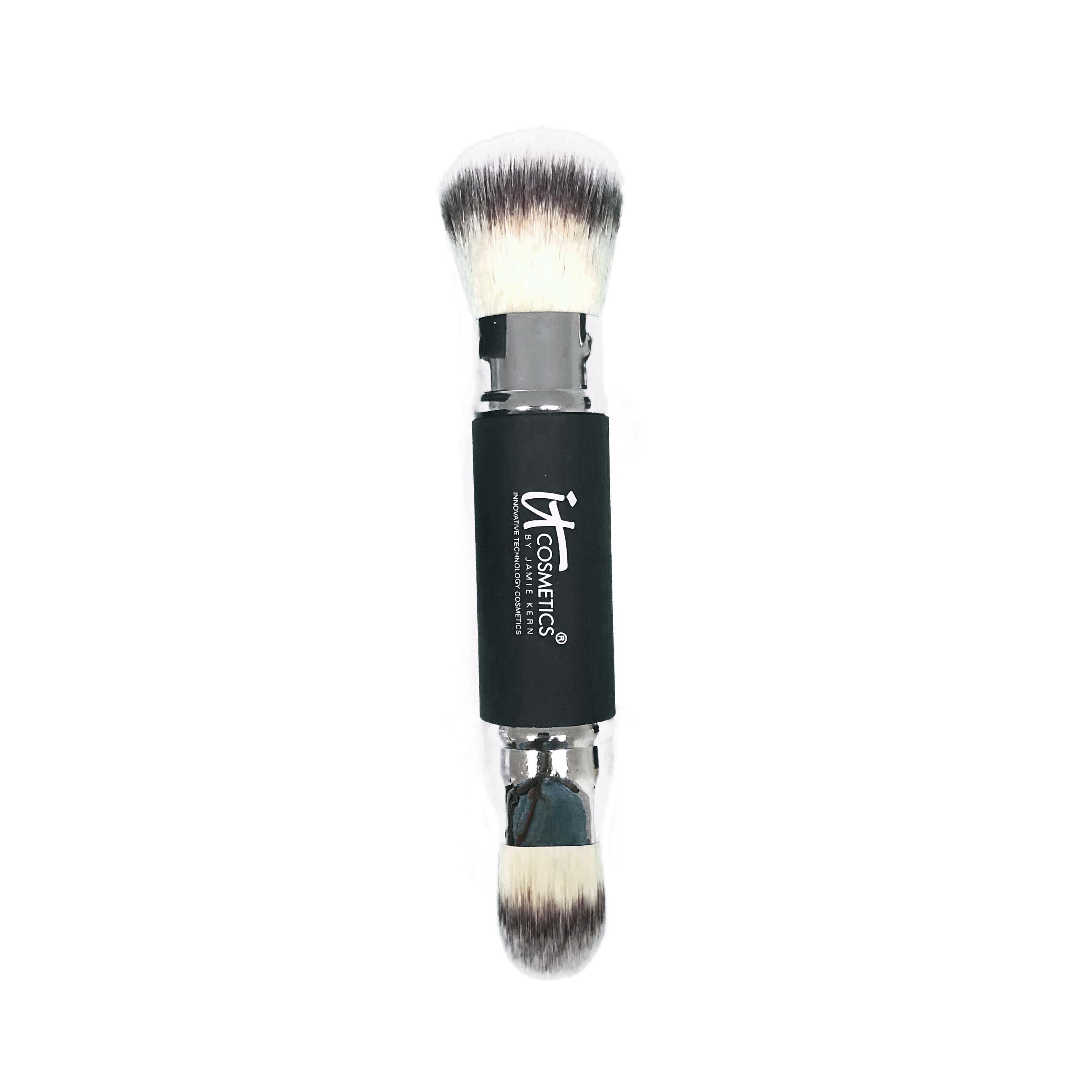 IT Cosmetics Large Buff & Contour Face Brush Black