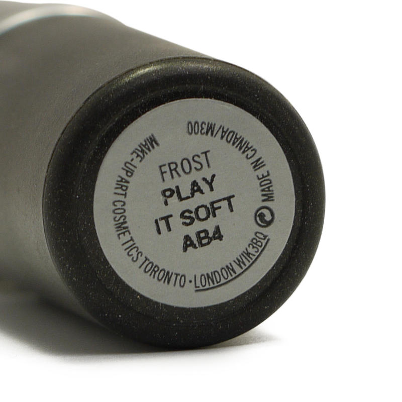 MAC Lipstick Play It Soft #2