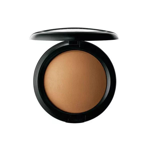 MAC Mineralize Skinfinish Medium Dark