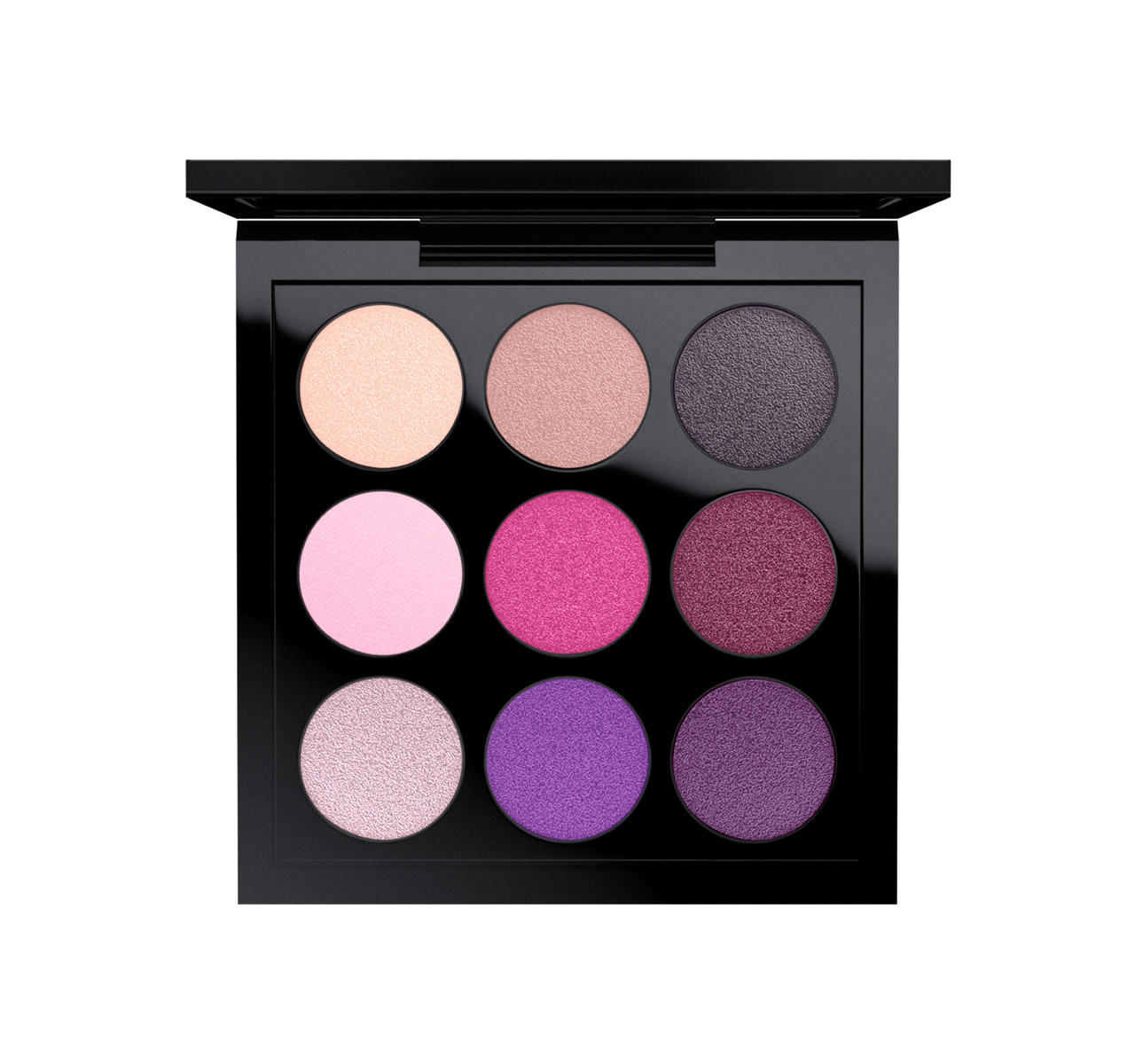 MAC Eyeshadow X9 Fashion Pack Collection Runway Worthy