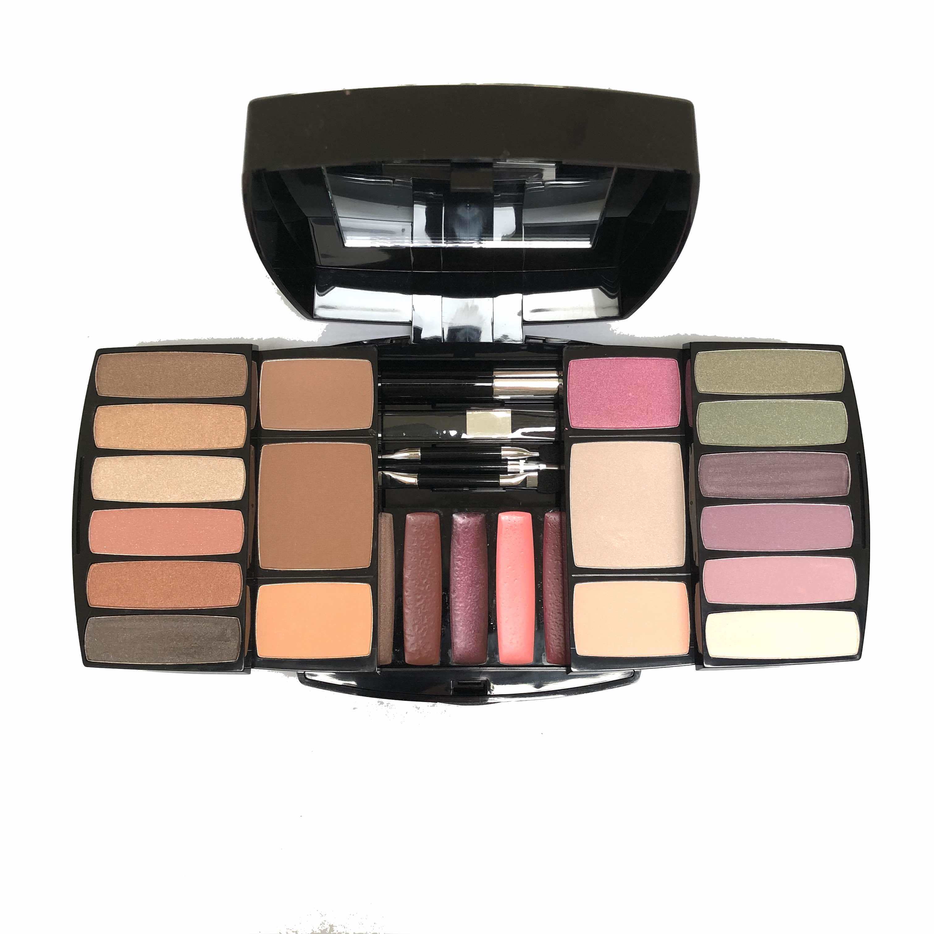 Sephora Ultimate Eye Lip Face Palette Maquillage