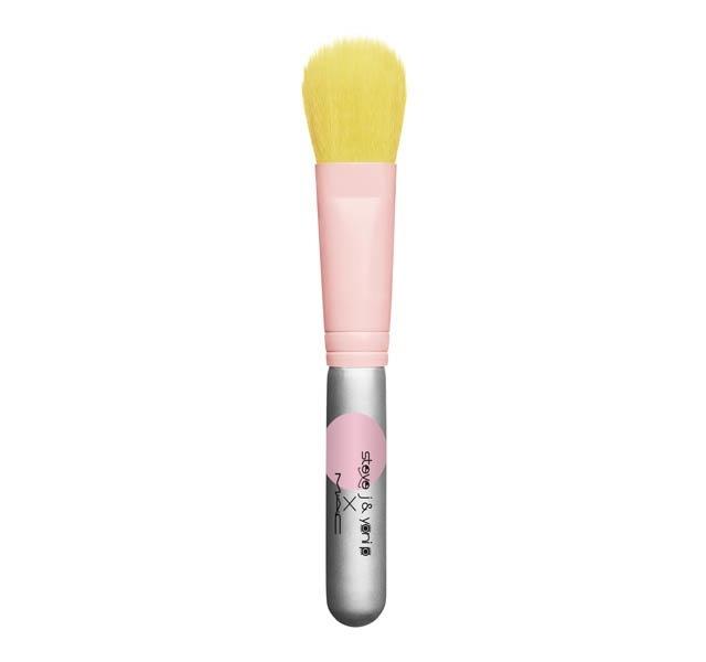 MAC x Steve J & Yoni P Duo Fiber Brush 159SE