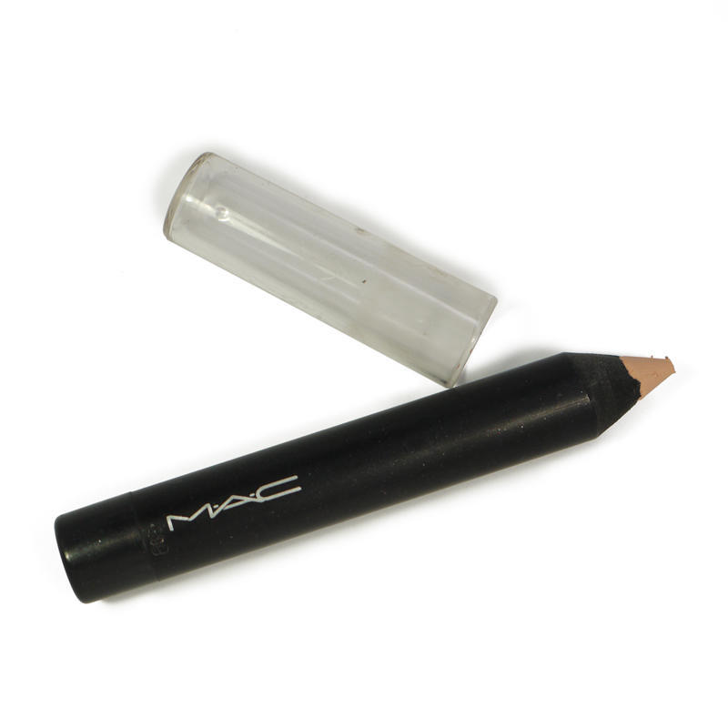 MAC Studio Touch-Up Stick NC30