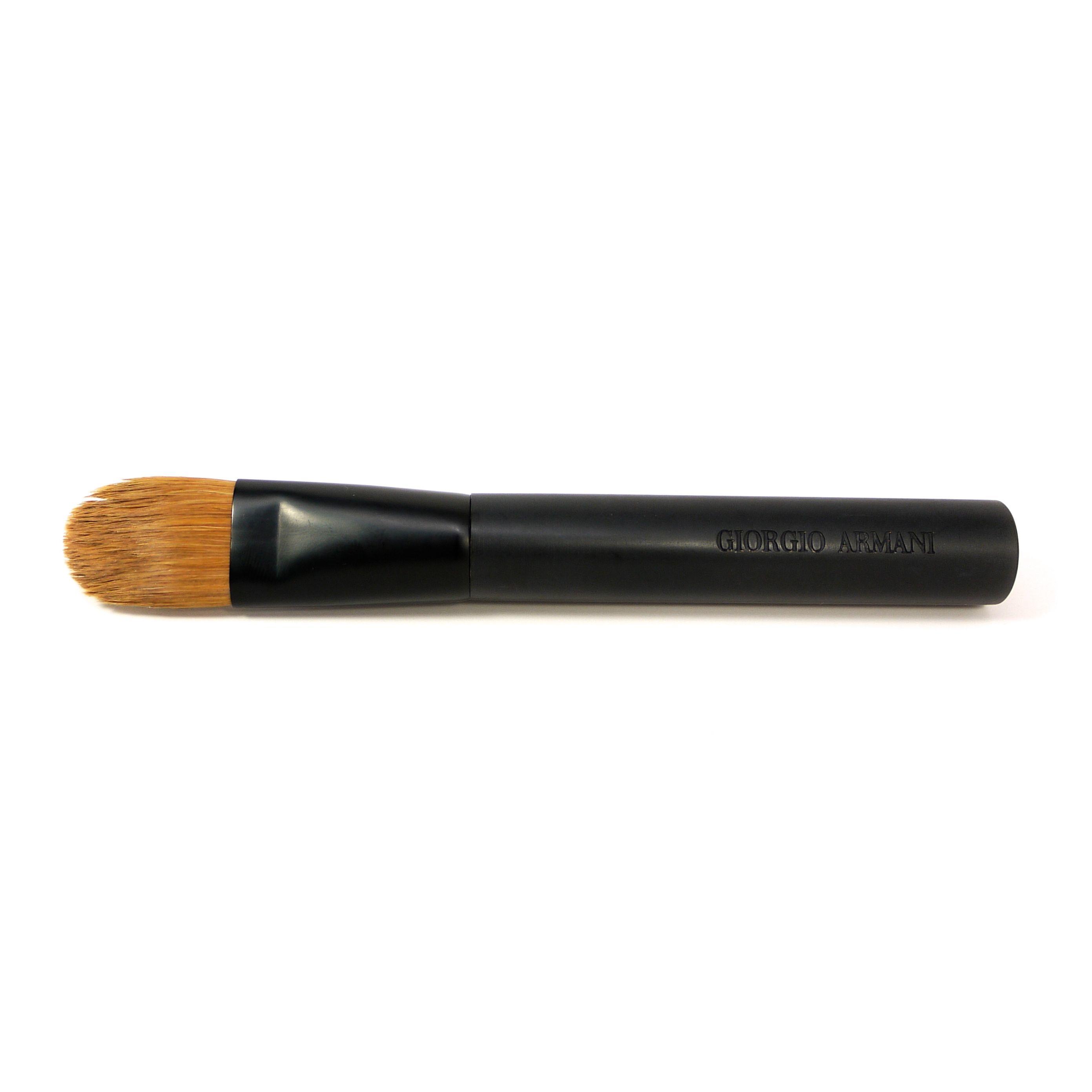Giorgio Armani Face Brush 15 #1