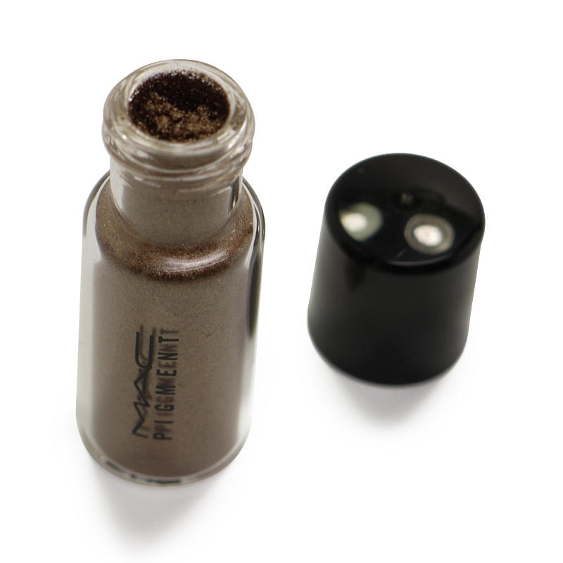 MAC Pigment Museum Bronze Mini #1
