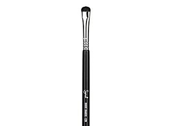 Sigma Short Shader Eye Brush E20 Matte Black