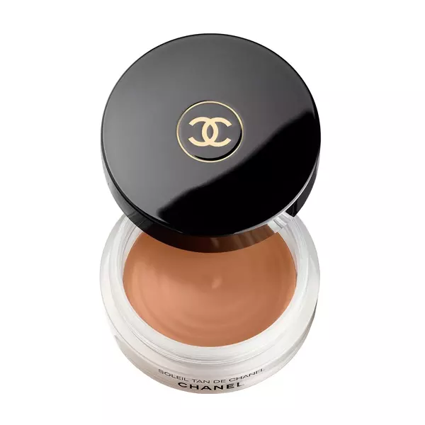 Chanel Cream Bronzer: Why Vogue Editors Love This for an