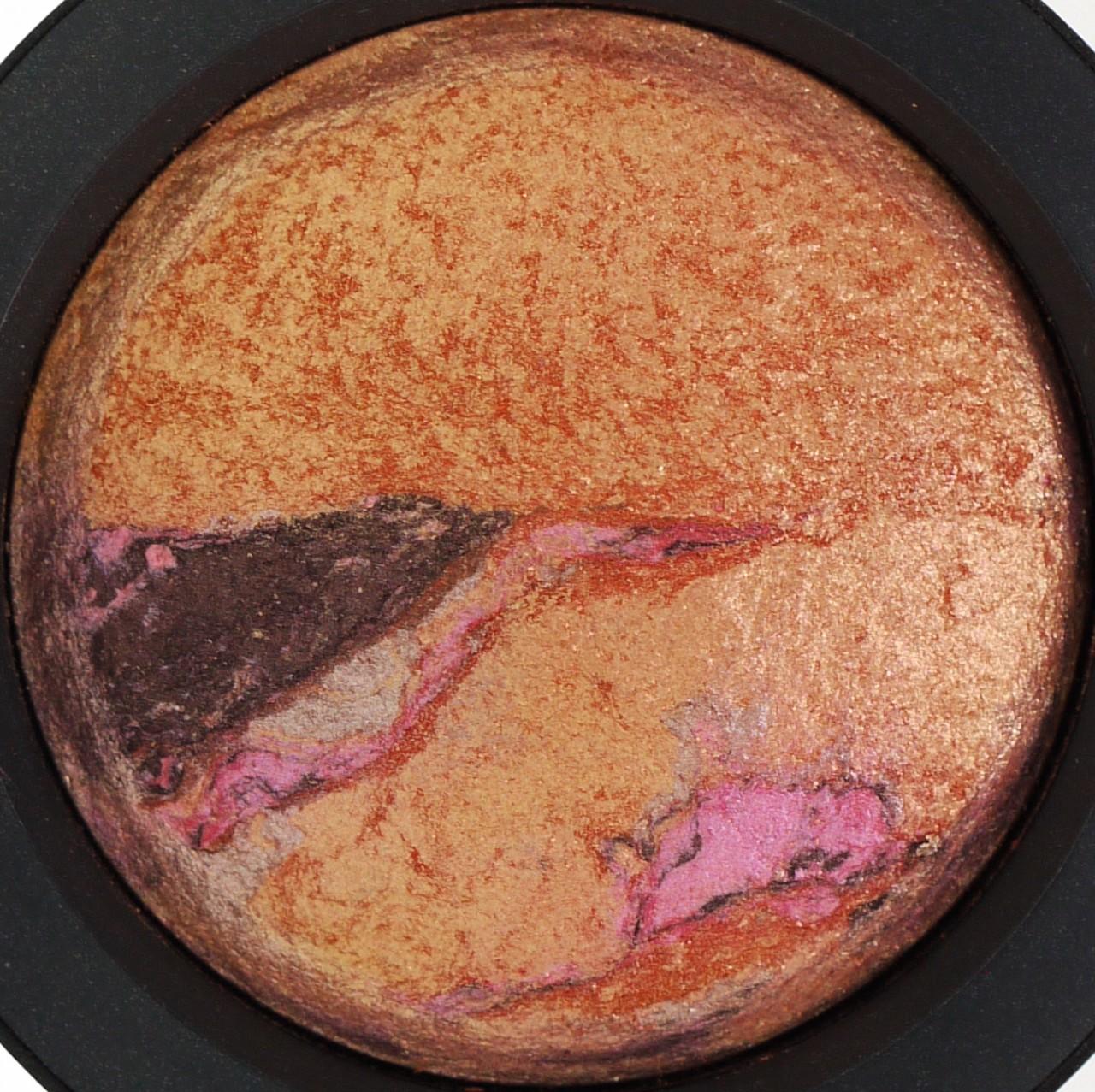 MAC Mineralize Eyeshadow Two To Glow #2