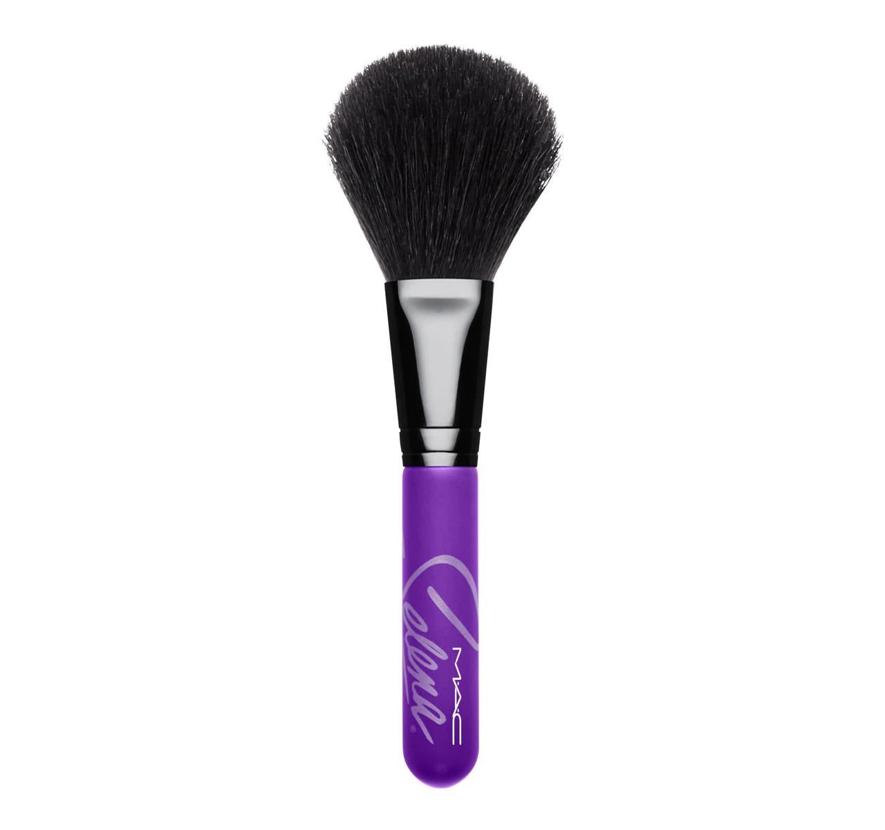MAC 129SH Face Brush Selena Collection