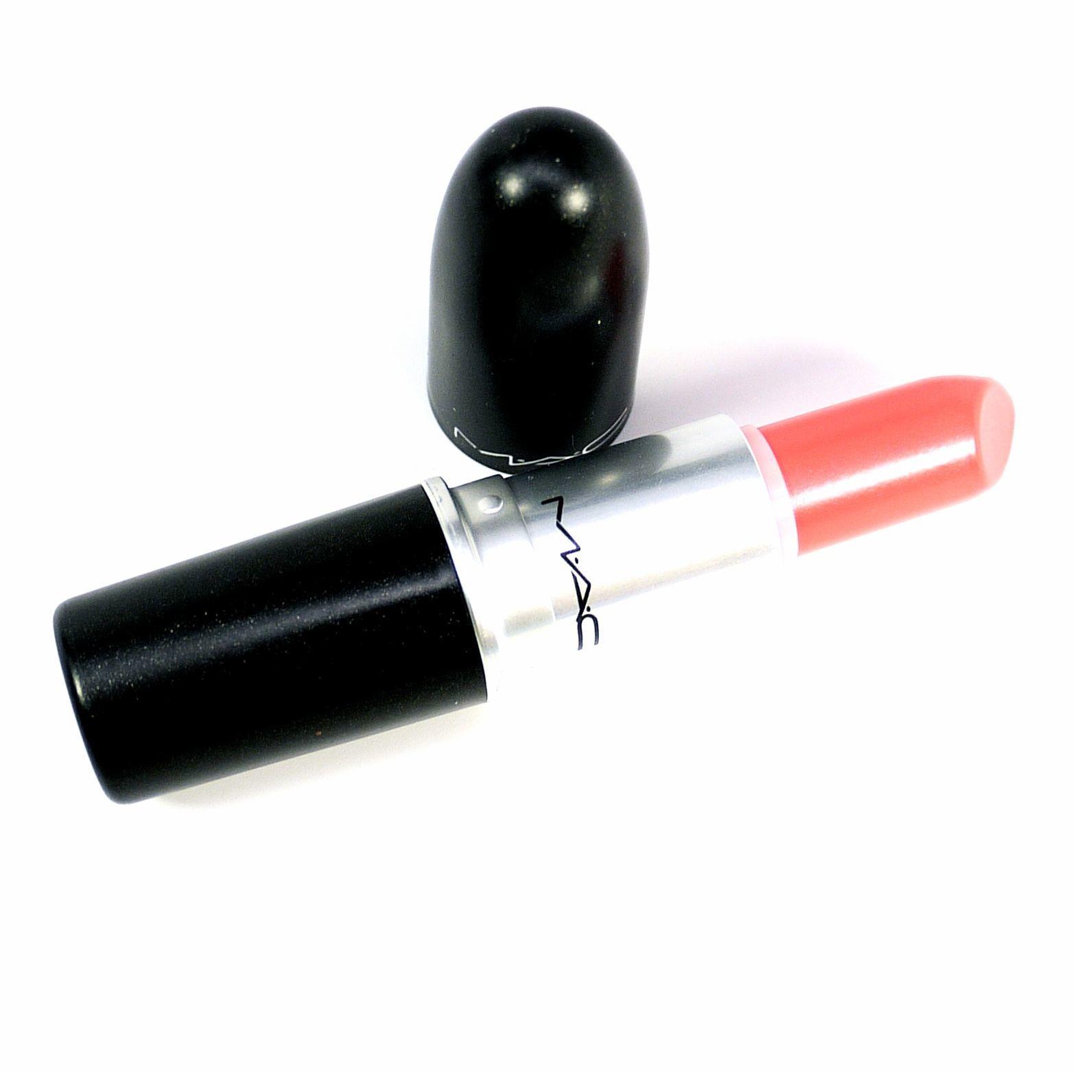 MAC Lipstick Cut A Caper #0