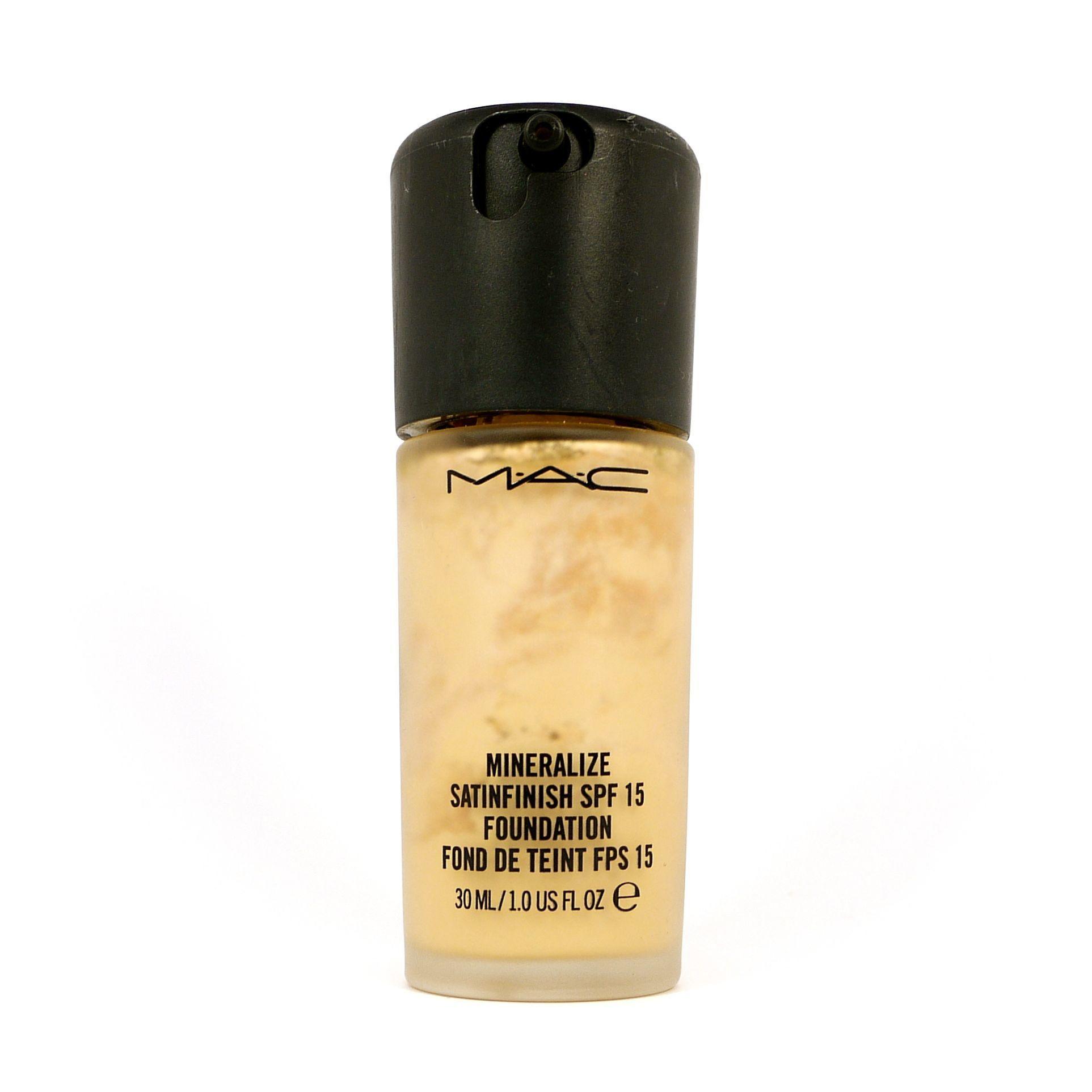 MAC Mineralize Satinfinish SPF15 Foundation NC45 #0