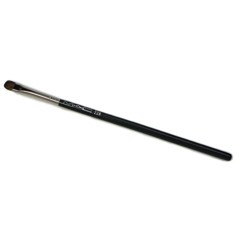 MAC Mini Shader Brush 228 #0