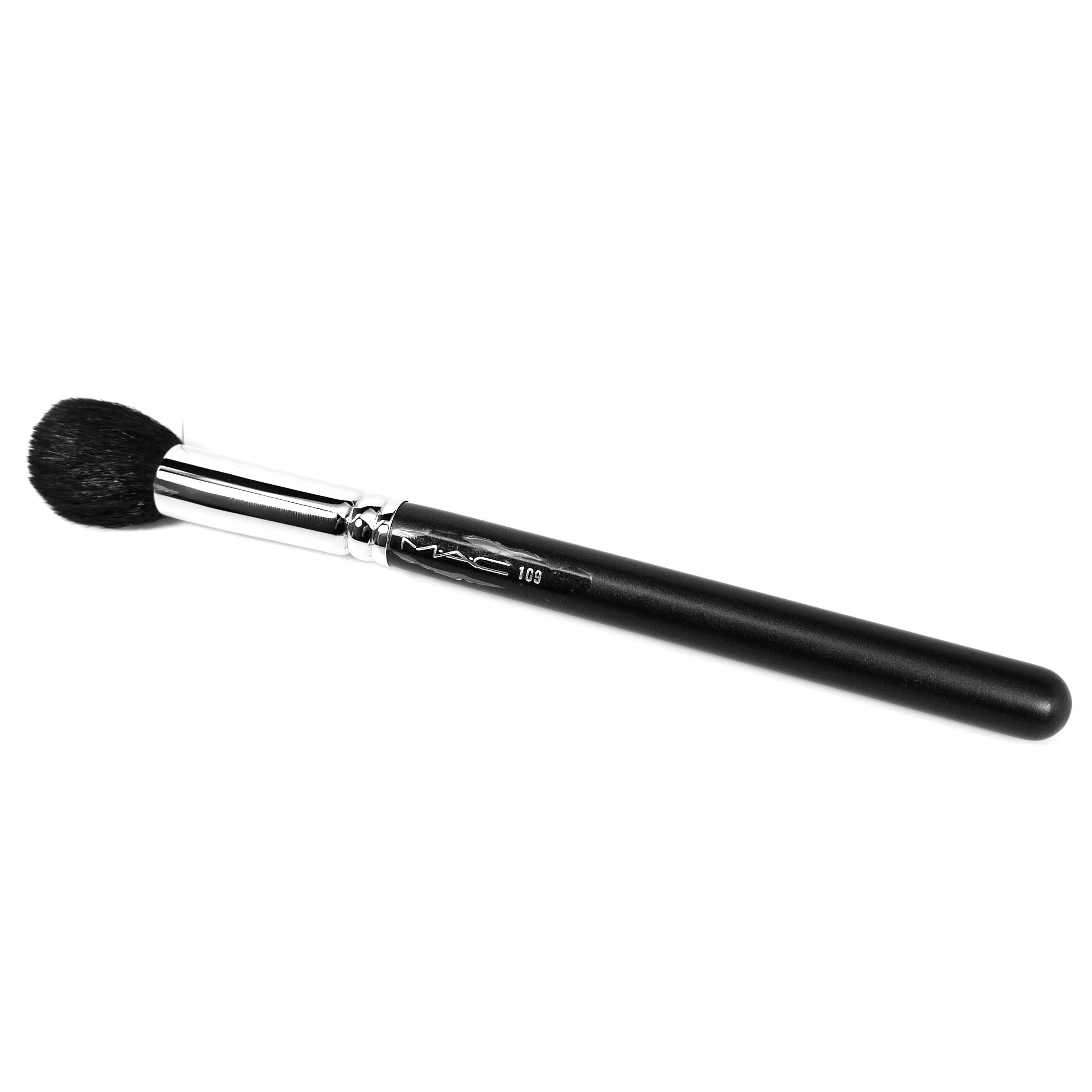 MAC Small Contour Brush 109 #2