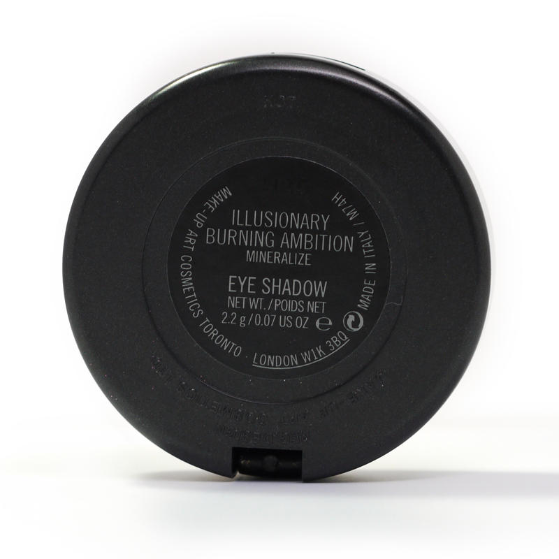 MAC Mineralize Eyeshadow Illusionary & Burning Ambition #3