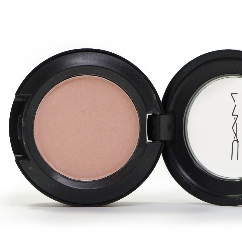 MAC Eyeshadow Tissueweight #1