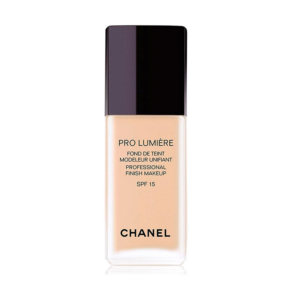 Chanel Pro Lumiere Foundation Clair 20