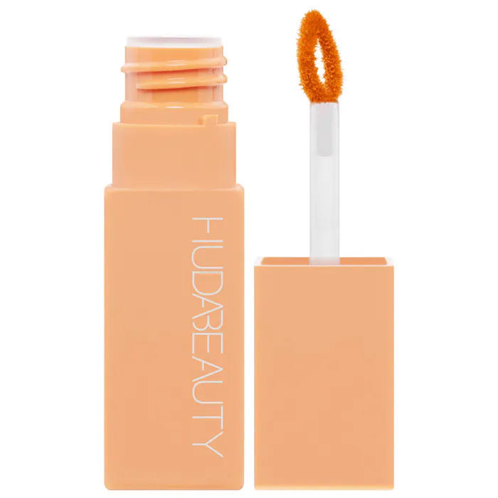 Huda Beauty Lip Blush Peachy Kiss