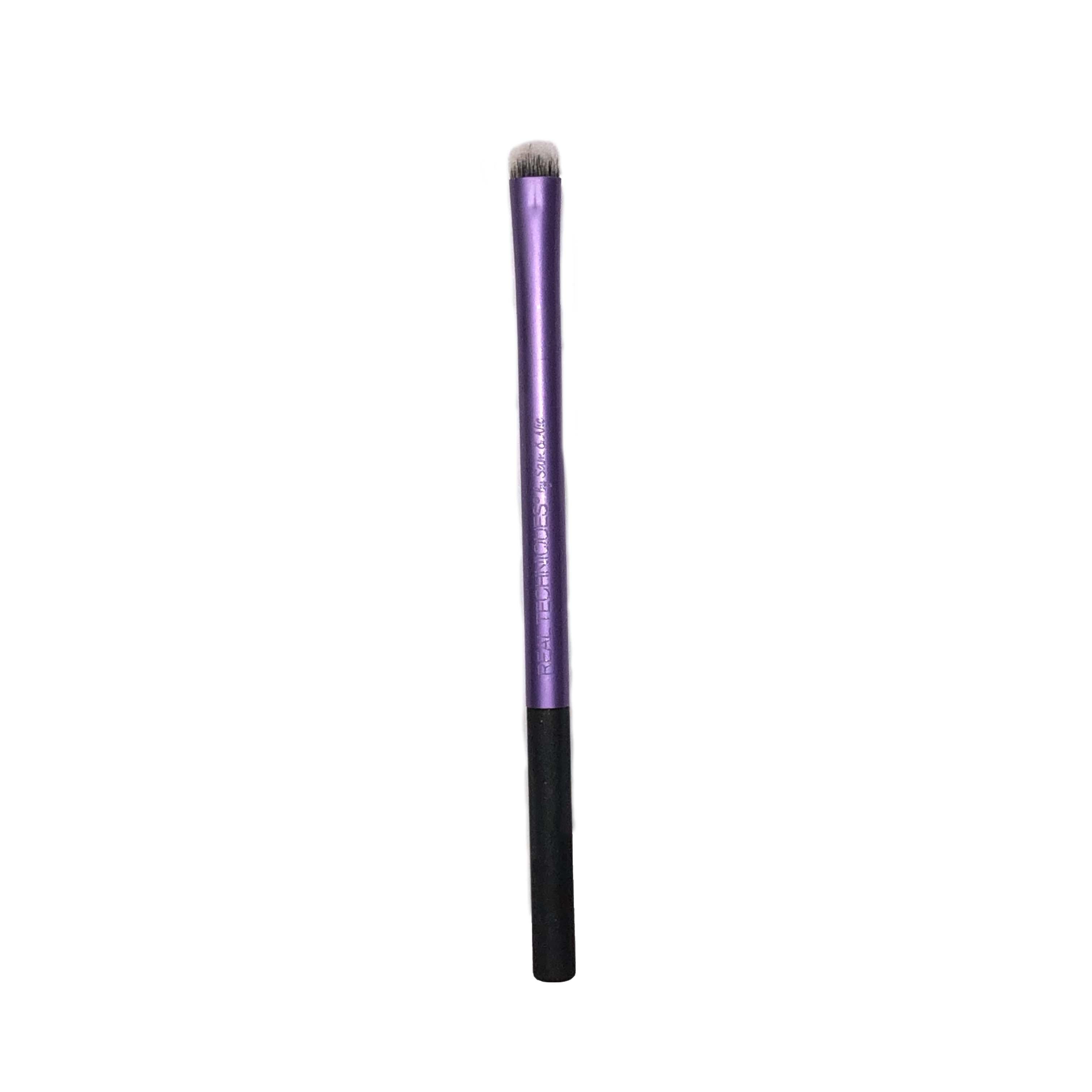 Real Techniques Short Dense Shader Brush Purple