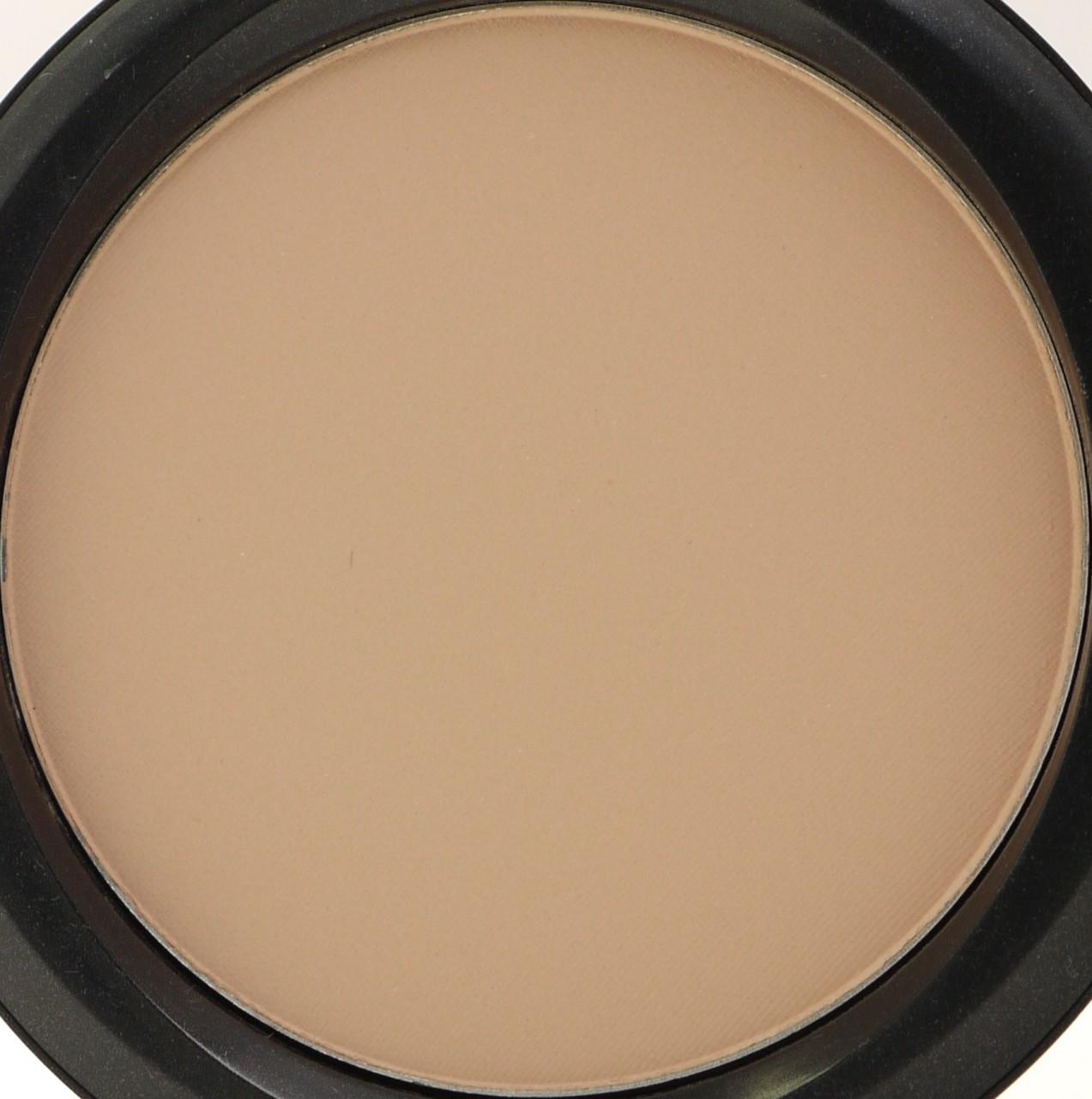MAC Studio Careblend Pressed Powder Medium #2